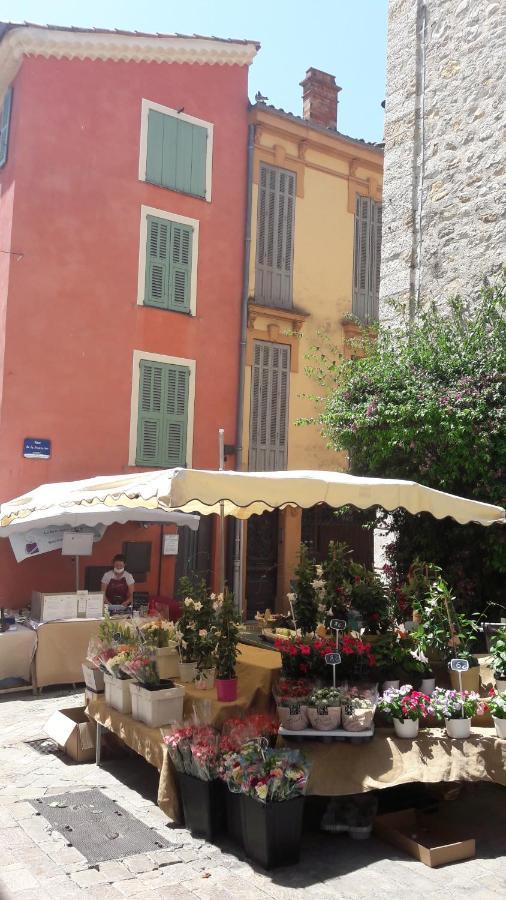 La Rose Des Vents Bed and Breakfast Montauroux Exterior foto