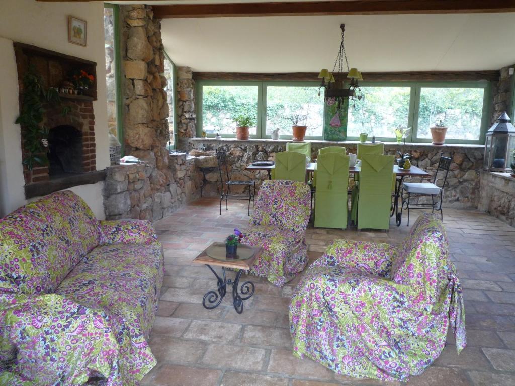 La Rose Des Vents Bed and Breakfast Montauroux Exterior foto