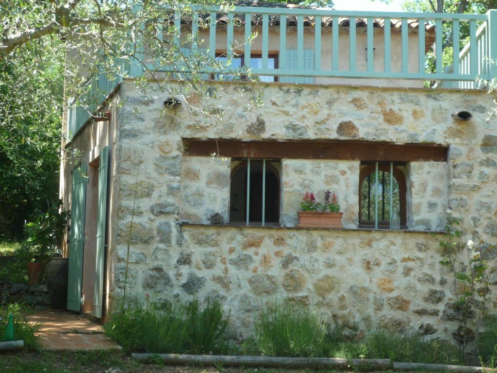 La Rose Des Vents Bed and Breakfast Montauroux Habitación foto