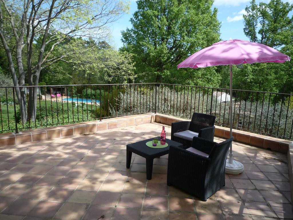 La Rose Des Vents Bed and Breakfast Montauroux Exterior foto