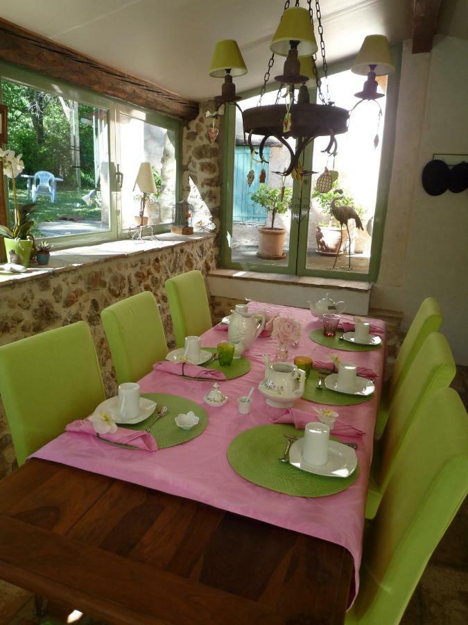 La Rose Des Vents Bed and Breakfast Montauroux Exterior foto